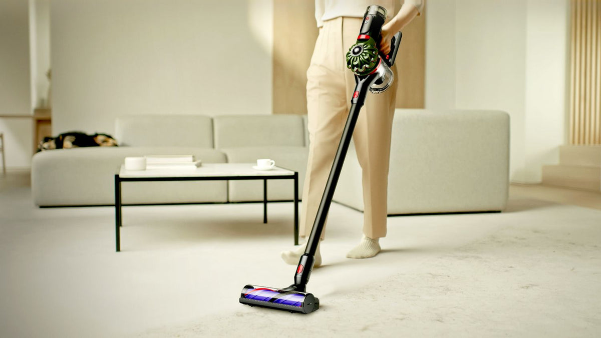 Dyson V8 Cyclone Aspirapolvere Senza Filo 150AW
