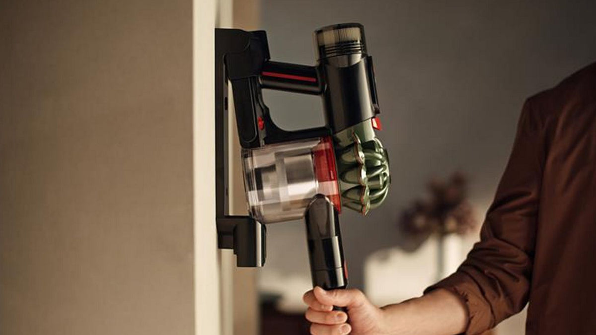 Dyson V8 Cyclone Aspirapolvere Senza Filo 150AW